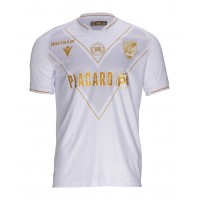 Topper Vitoria Home Jersey 2022-23