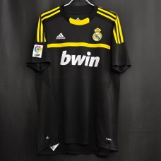 Real Madrid Goalkeeper Retro Jersey 2011-2012